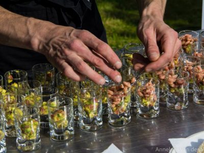 Catering diners
