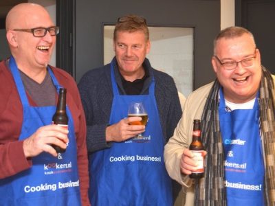 Mannen kijken ook graag toe_bier